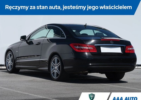 Mercedes-Benz Klasa E cena 53000 przebieg: 229903, rok produkcji 2011 z Poddębice małe 379